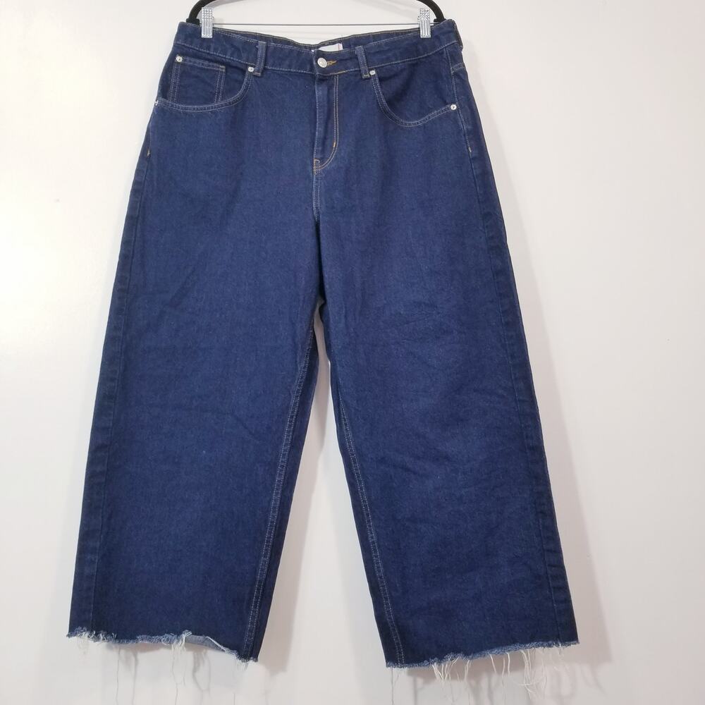Urban Outfitters BDG Tapered Baggy Dark Wash Frayed Hem Blue Jeans